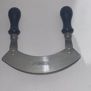 Oneida Silver Double Handled/bladed Wood Handles Vegetable Chopper